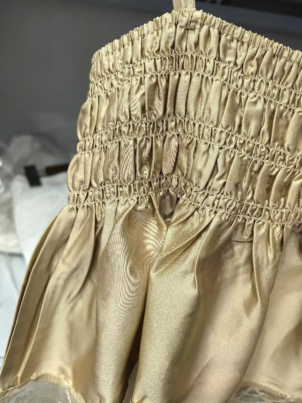 Sweet Summer New Arrival Silk Satin Lace Trim Halter Vest Lightweight Luxury Pleated Design Fresh And Delicate Style for Women