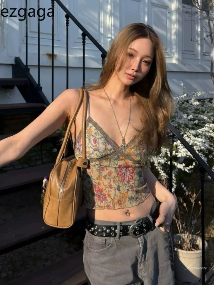Ezgaga Sexy Crop Tank Tops Women V Neck Flowers Printed Slim Vintage Grunge Gothic Camisole Ladies Fashion Casual Clubwear