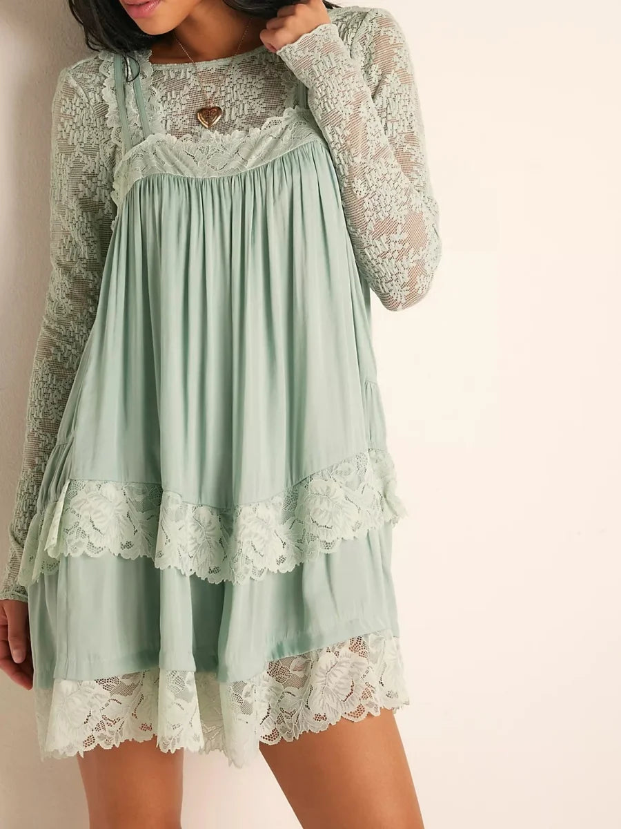 Vintage Lace Trim Ruffle Dress